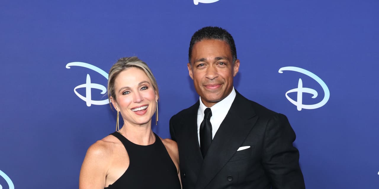 Good Morning America Anchors T J Holmes Amy Robach Leave Abc Amid