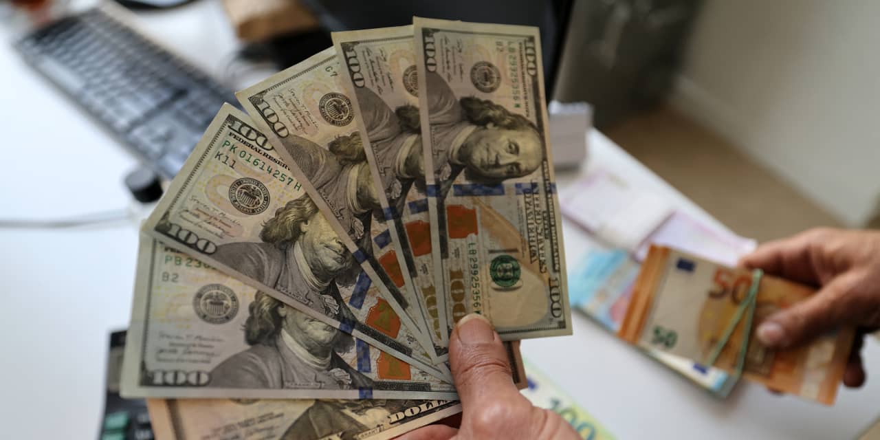marketwatch.com - Jules Rimmer - A warning for the U.S. dollar: The historic bond-market buffer that protected the currency is fading.