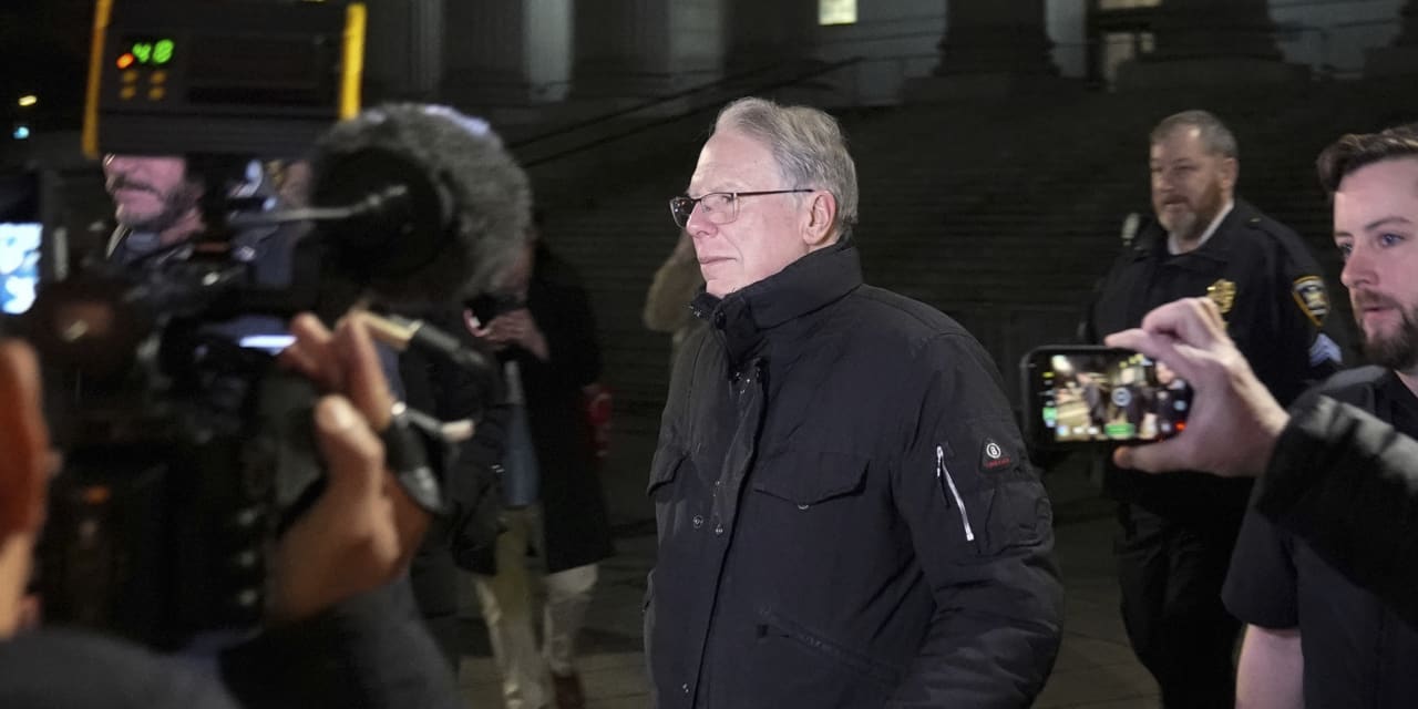 Former NRA chief Wayne LaPierre owes gun-rights group $4.4 million, jury finds - Vimarsana News