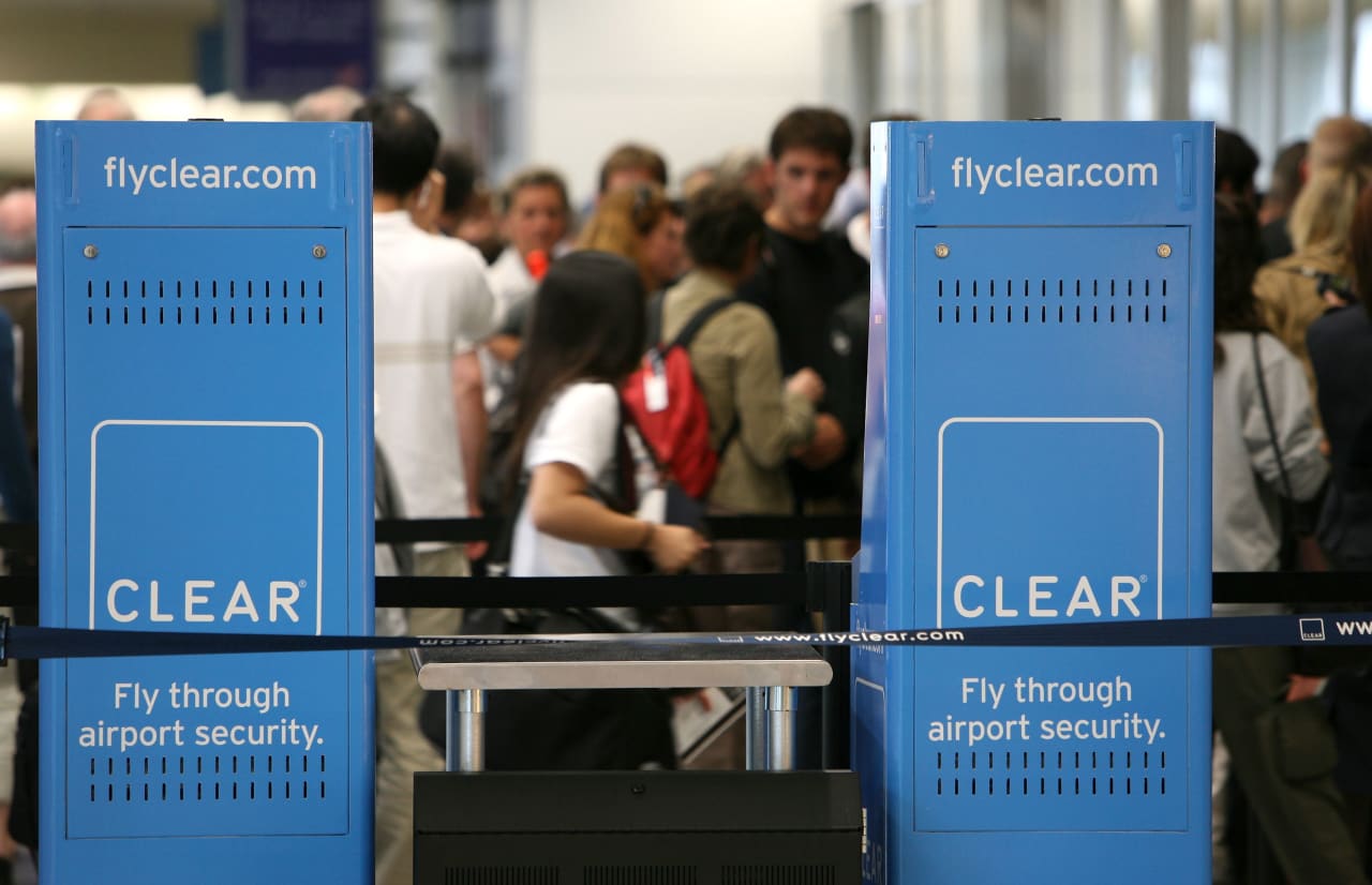 Not everyone’s happy to see shorter lines at airports, as these stocks are dropping