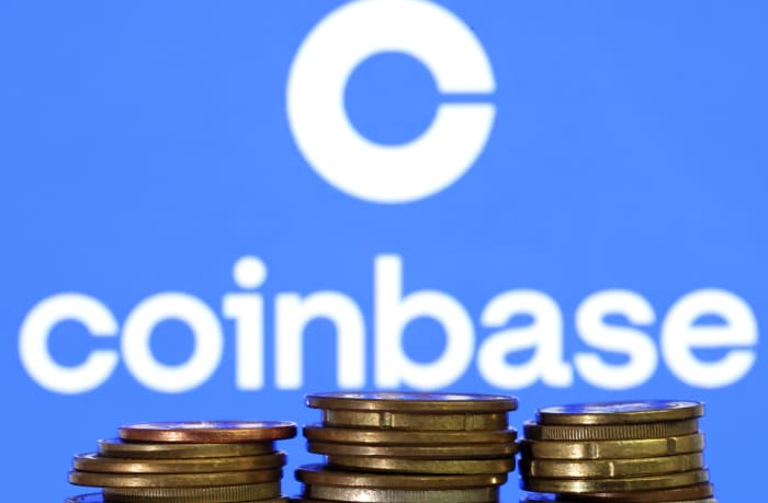 Cathie Wood s ETFs sell Coinbase shares worth 150 million over