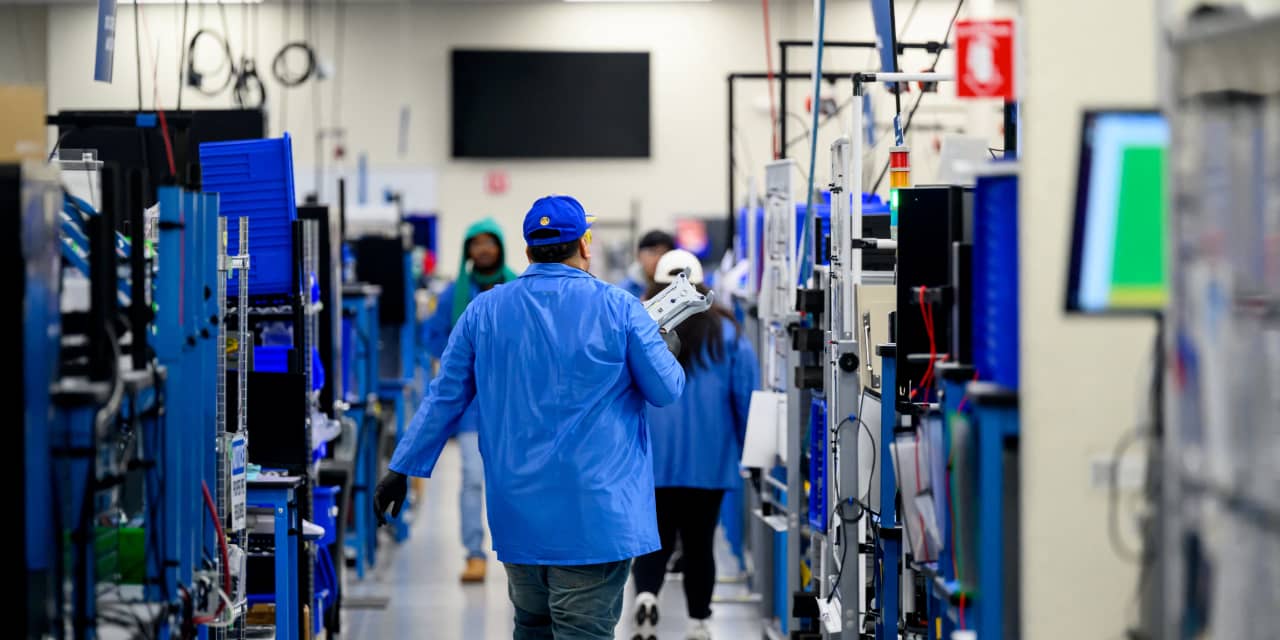 American manufacturers grow at fastest clip in 4 years due to AI boom, but all is not well