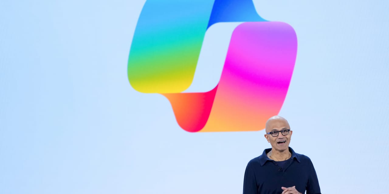 Microsoft’s AI chatbot will have ‘photographic memory’ of everything ...