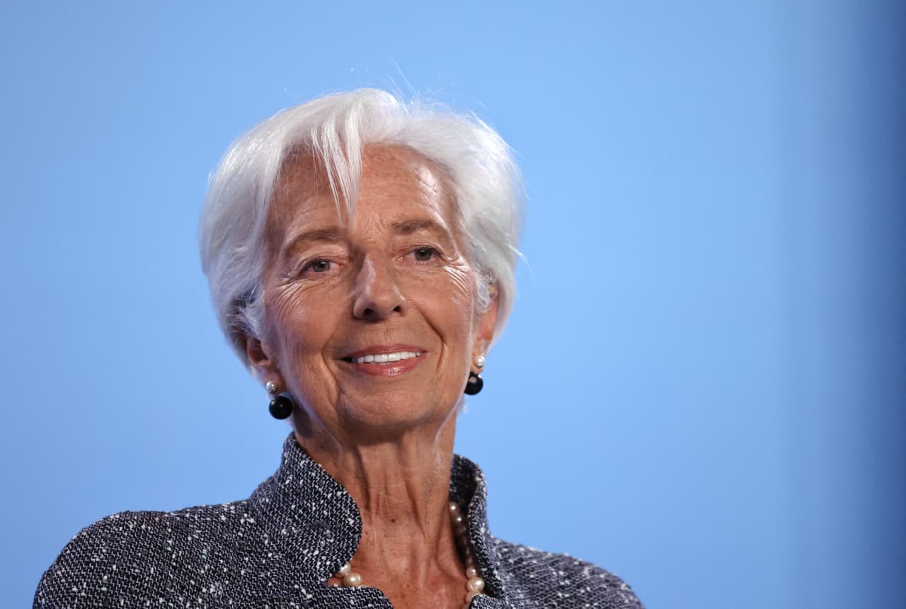 EU should avoid trade war with Trump by buying more U.S. weapons and LNG, Christine Lagarde says