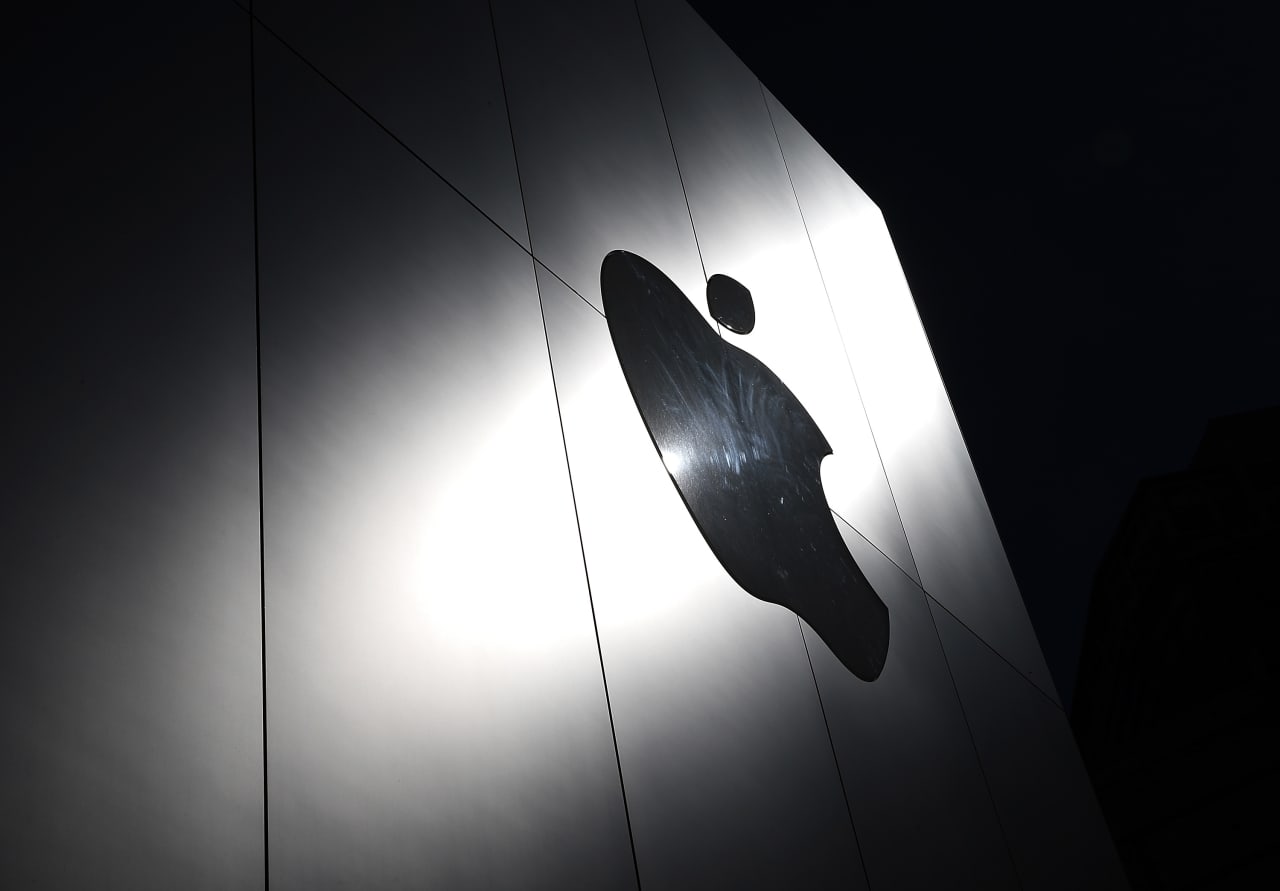 Apple's $100 billion buyback disappointed some. Here's where