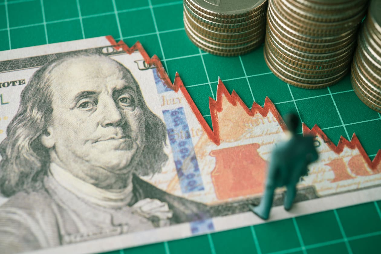 The blowout jobs report is bad news for stocks — but it shouldn't force the Fed's hand on interest rates