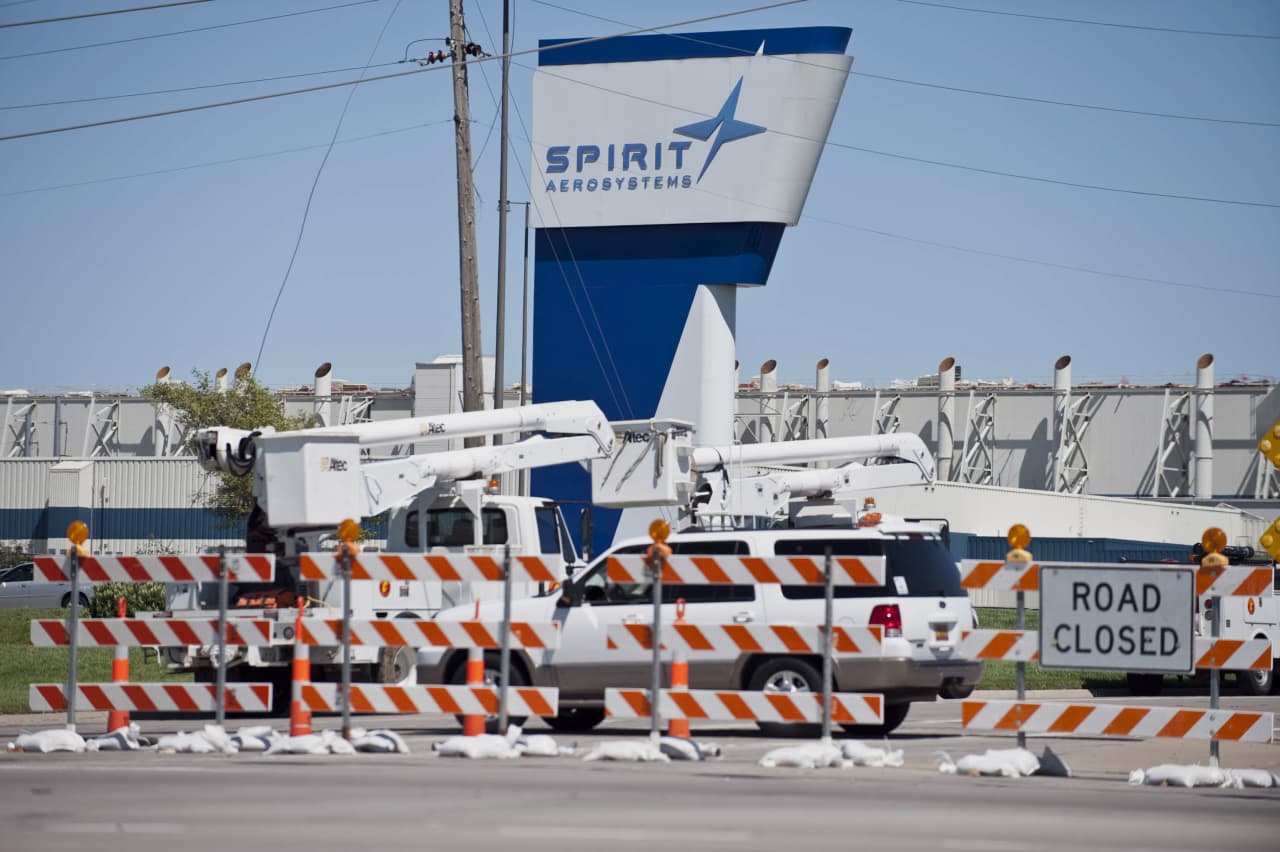 Spirit AeroSystems confirms Boeing talks but stock falls on ‘horrendous’ results