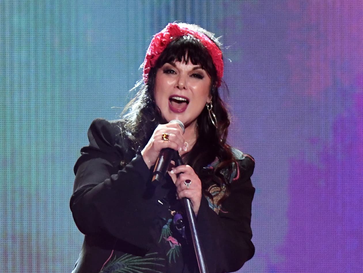 After pausing tour due to cancer, Heart rocker Ann Wilson lists Florida  home for $2 million - MarketWatch