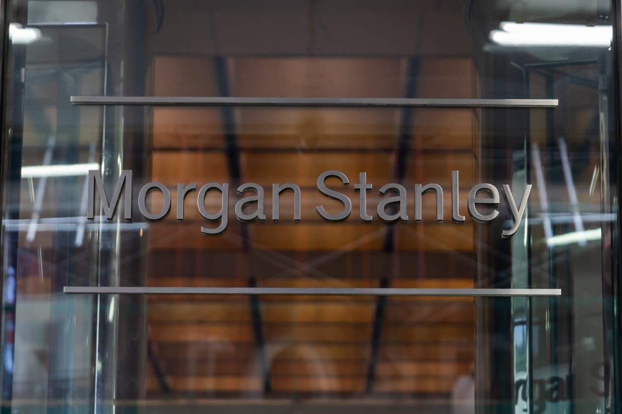 Morgan Stanley beats Wall Street earnings forecasts — by a long way