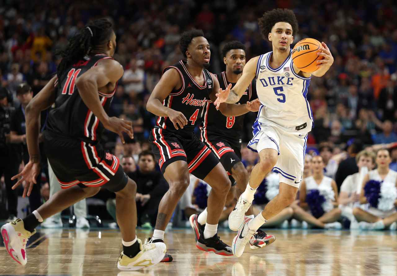 FanDuel owner Flutter Entertainment boosts earnings guidance even after costly March Madness