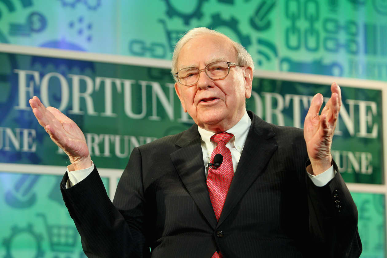 Warren Buffett ignores Wall Street, buys more stock in this oil-and-gas  company - MarketWatch