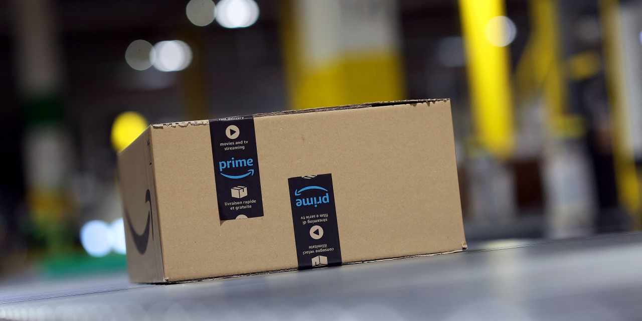 Amazon plant Berichten zufolge 30.000 Stellen abzubauen. Der zweitgrößte ...