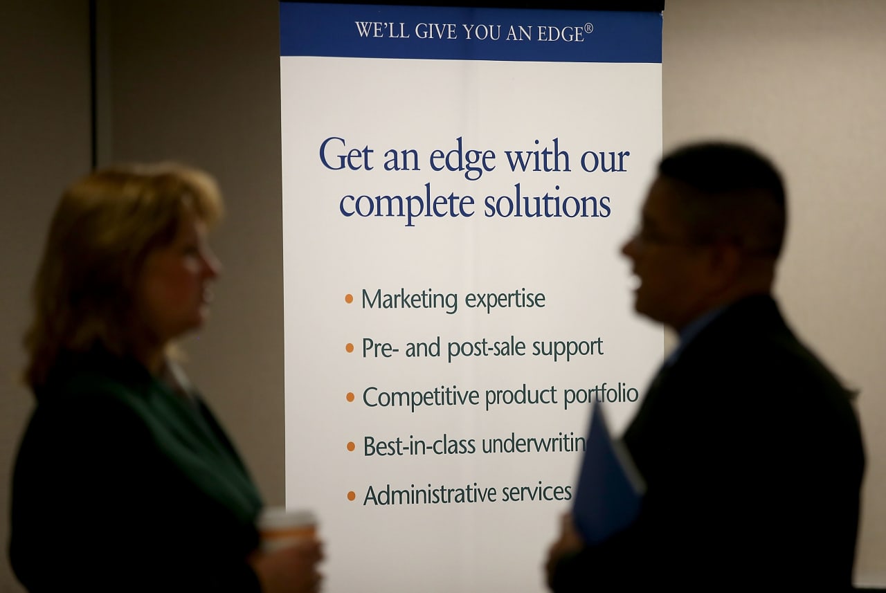 Job openings fell to a 3-month low. Is the labor market losing momentum?