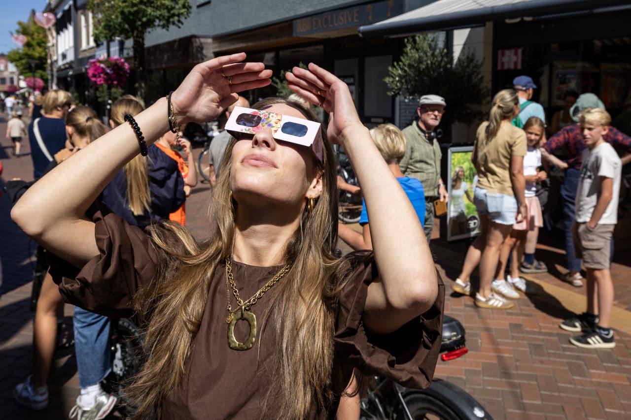This week’s solar eclipse could make stocks go down. No, really. Here’s why.