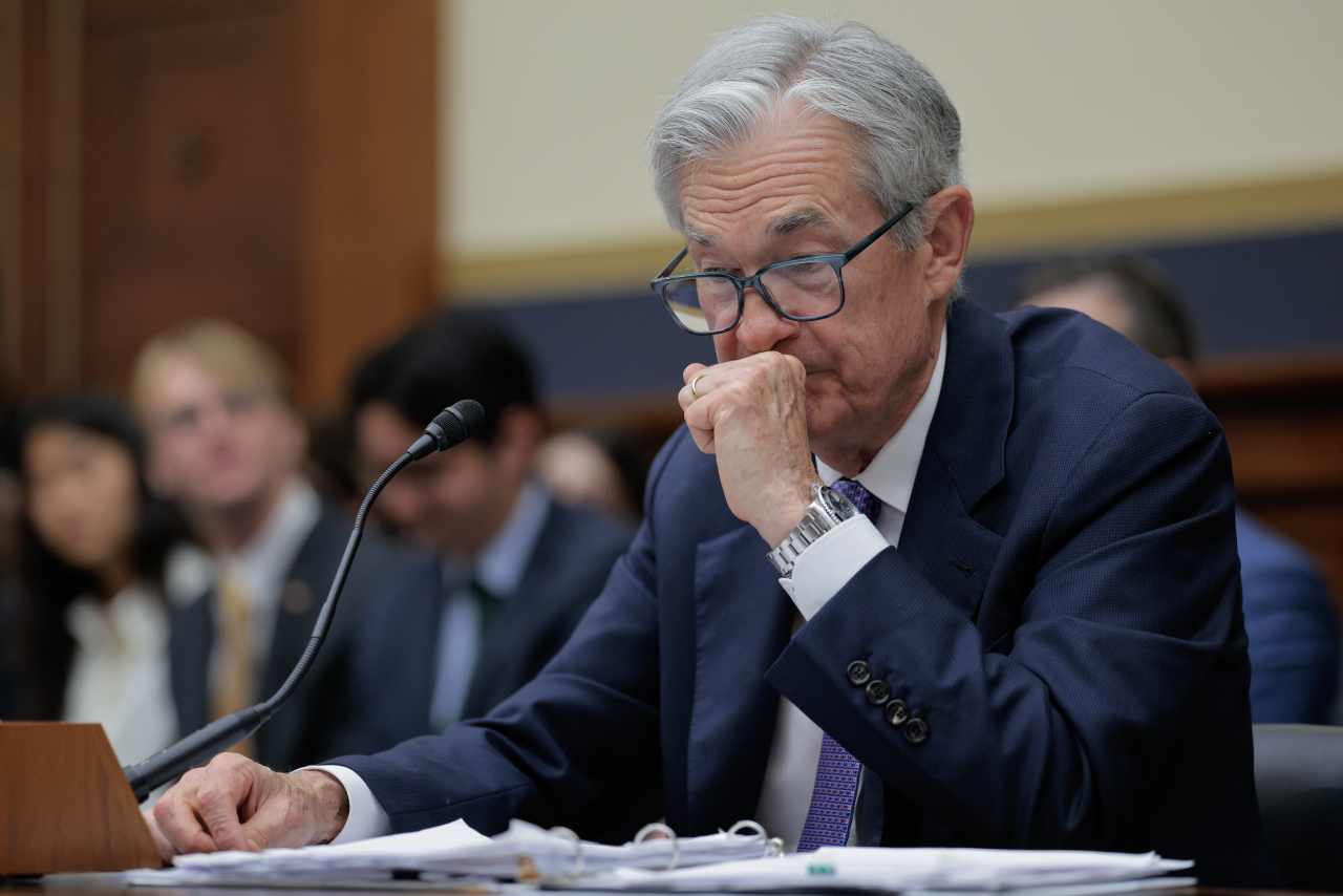 Door open for Fed to ease rates this year, minutes show