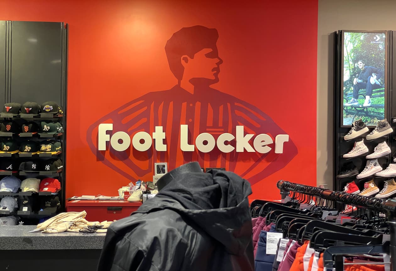 Foot locker 9s hotsell