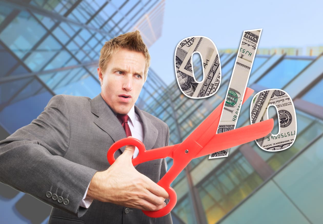 The Fed isn’t cutting rates, but these four banks are already paring ...
