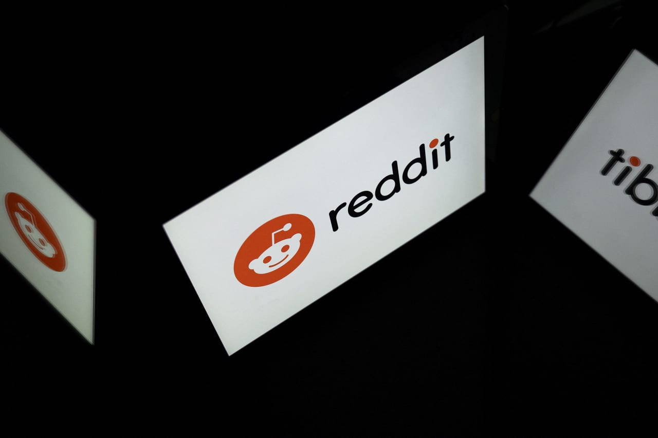 Why Reddit faces a difficult IPO