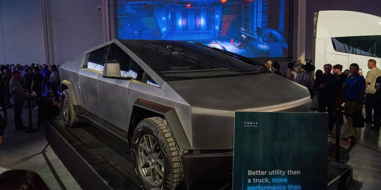 The Tesla Cybertruck is finally here; prices start around $61,000 - Vimarsana News