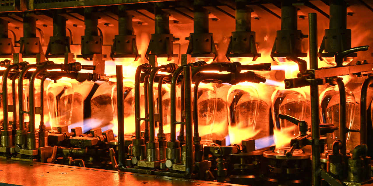 ‘Business continues to be severely depressed’: U.S. manufacturers blame tariffs.