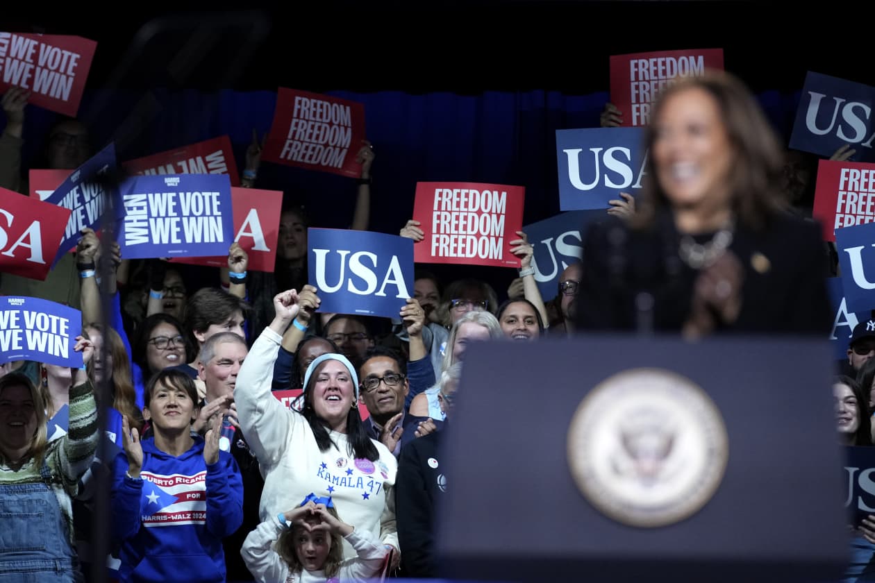 Harris and Trump’s final campaign push brings them to the same patch of ...