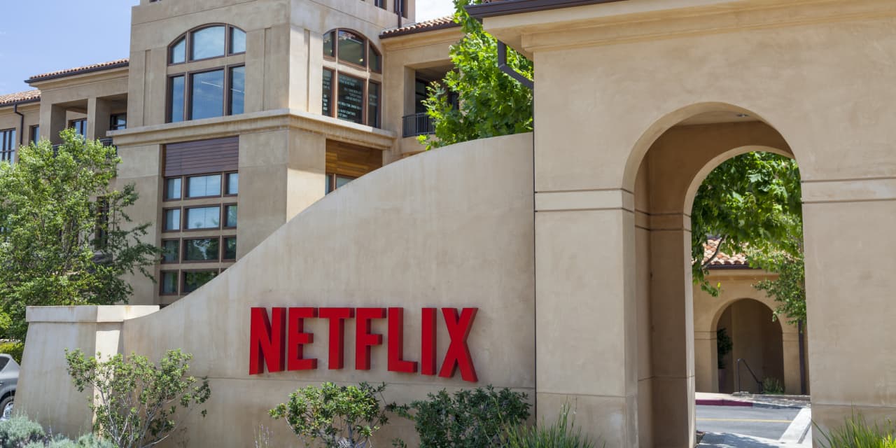 As Netflix’s earnings approach, its stock is getting a little more controversial