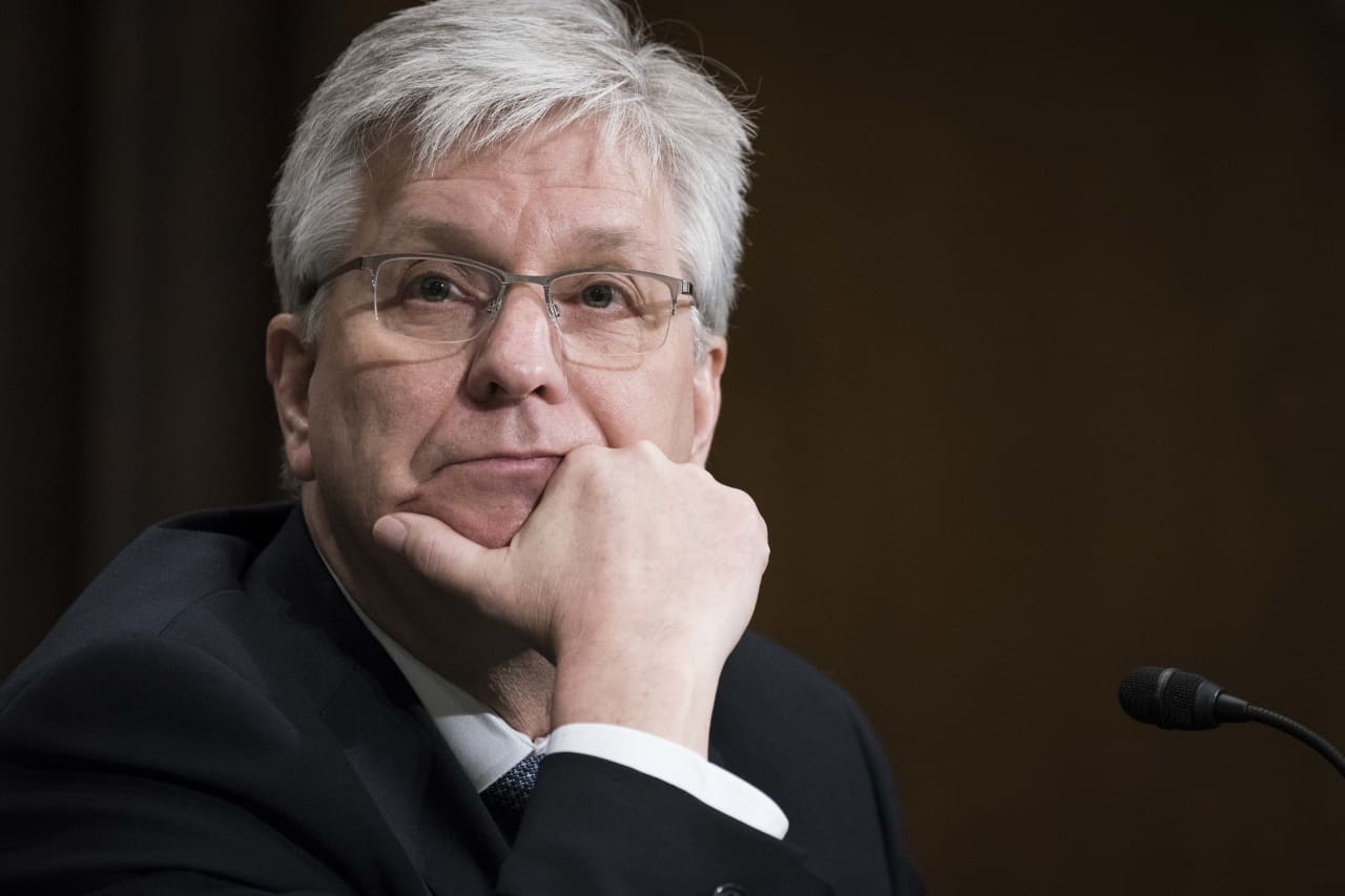 Trump appointee at Fed doubts tariffs will fuel inflation and aligns himself with president’s vocal backing for interest-rate cuts
