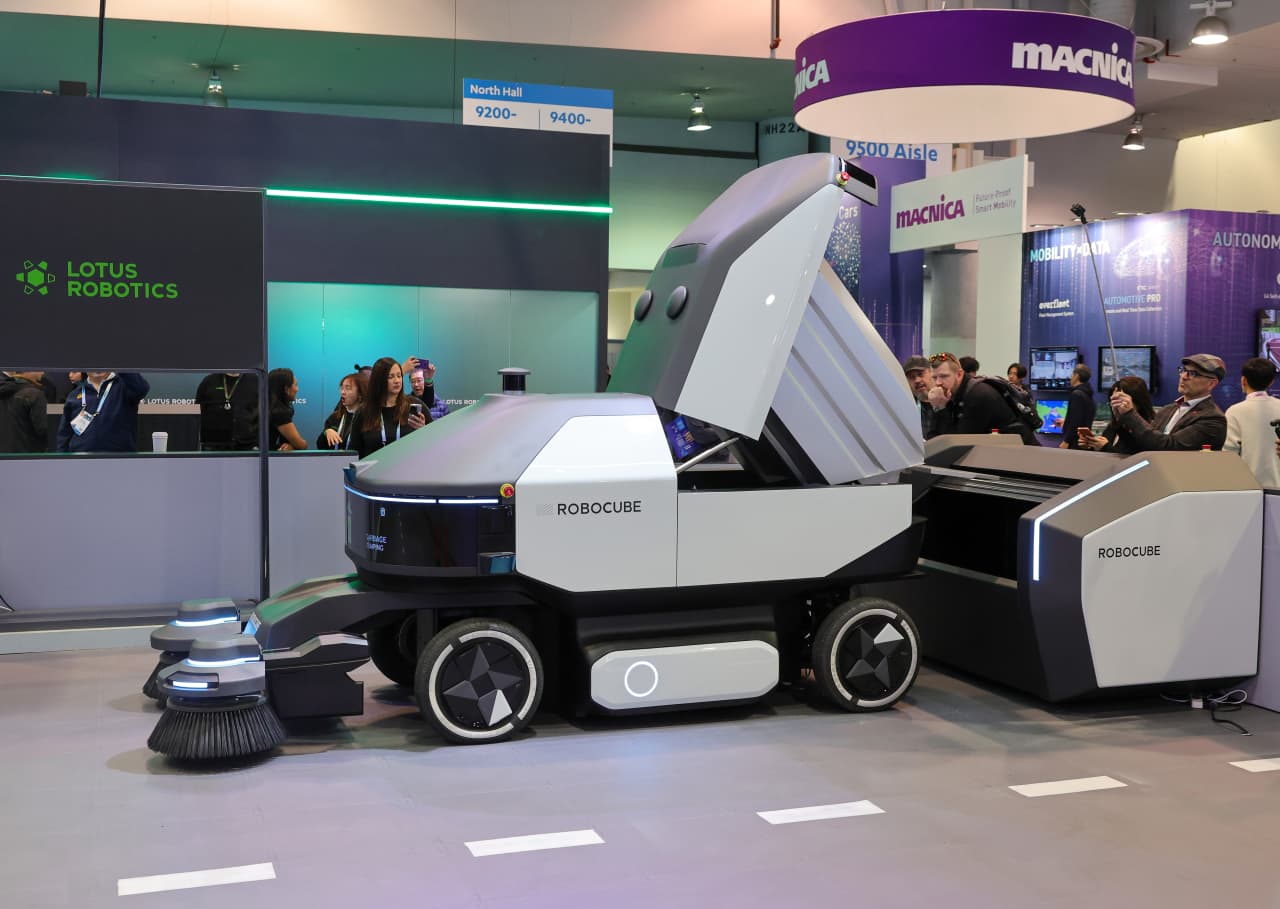 The U.S. economy is growing surprisingly fast — and here’s the surprising reason why