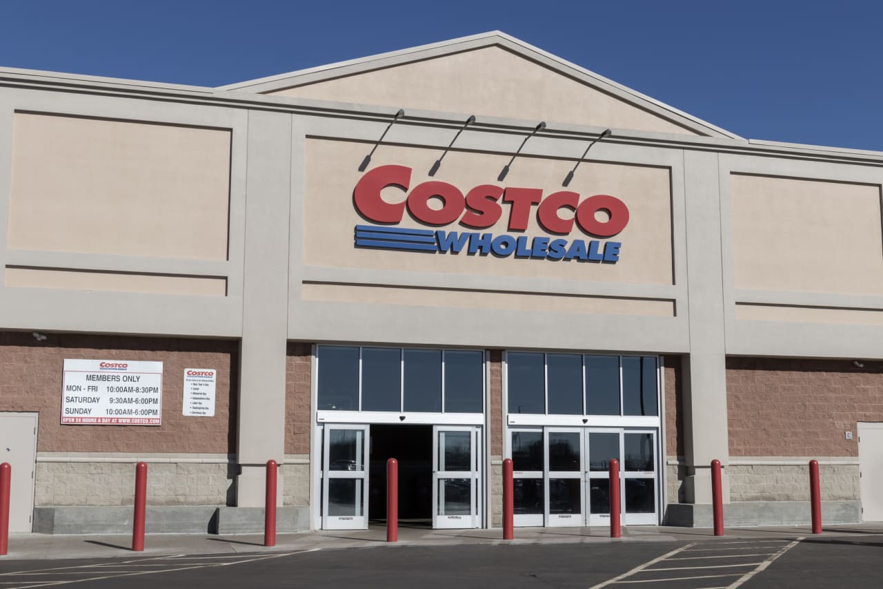 Costco sales notch another gain in July