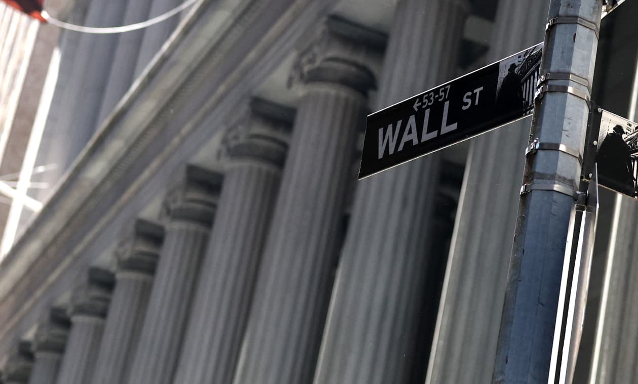 HSBC addresses the concerns that are gripping the stock market — and dismisses most of them