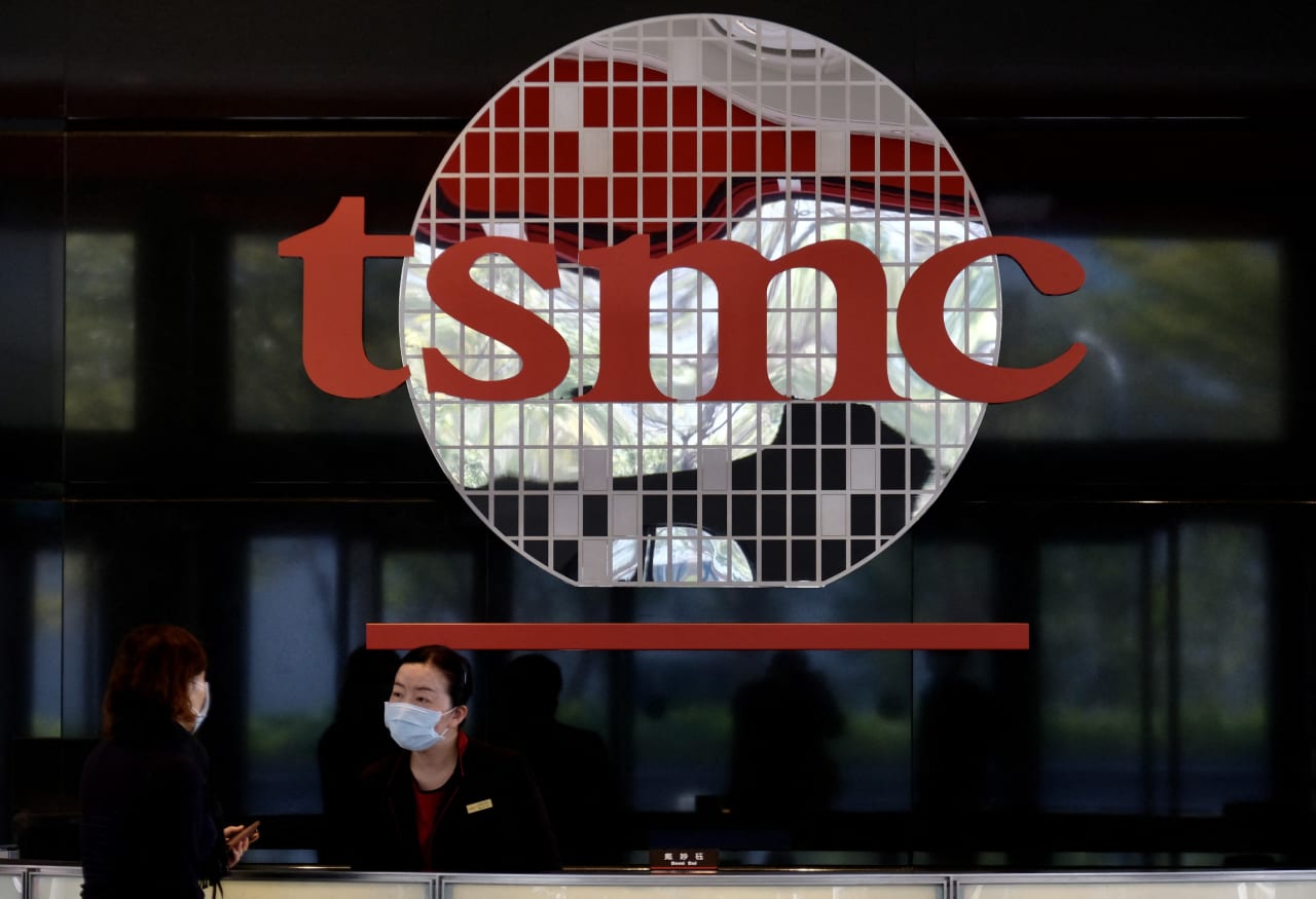 TSMC beats forecasts with sharp rise in third-quarter sales