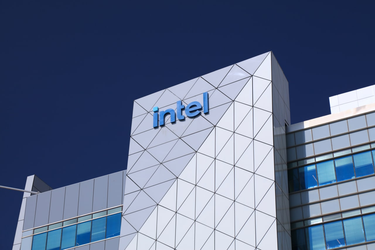 Analysts love Intel’s CEO choice — but not enough to recommend buying the stock