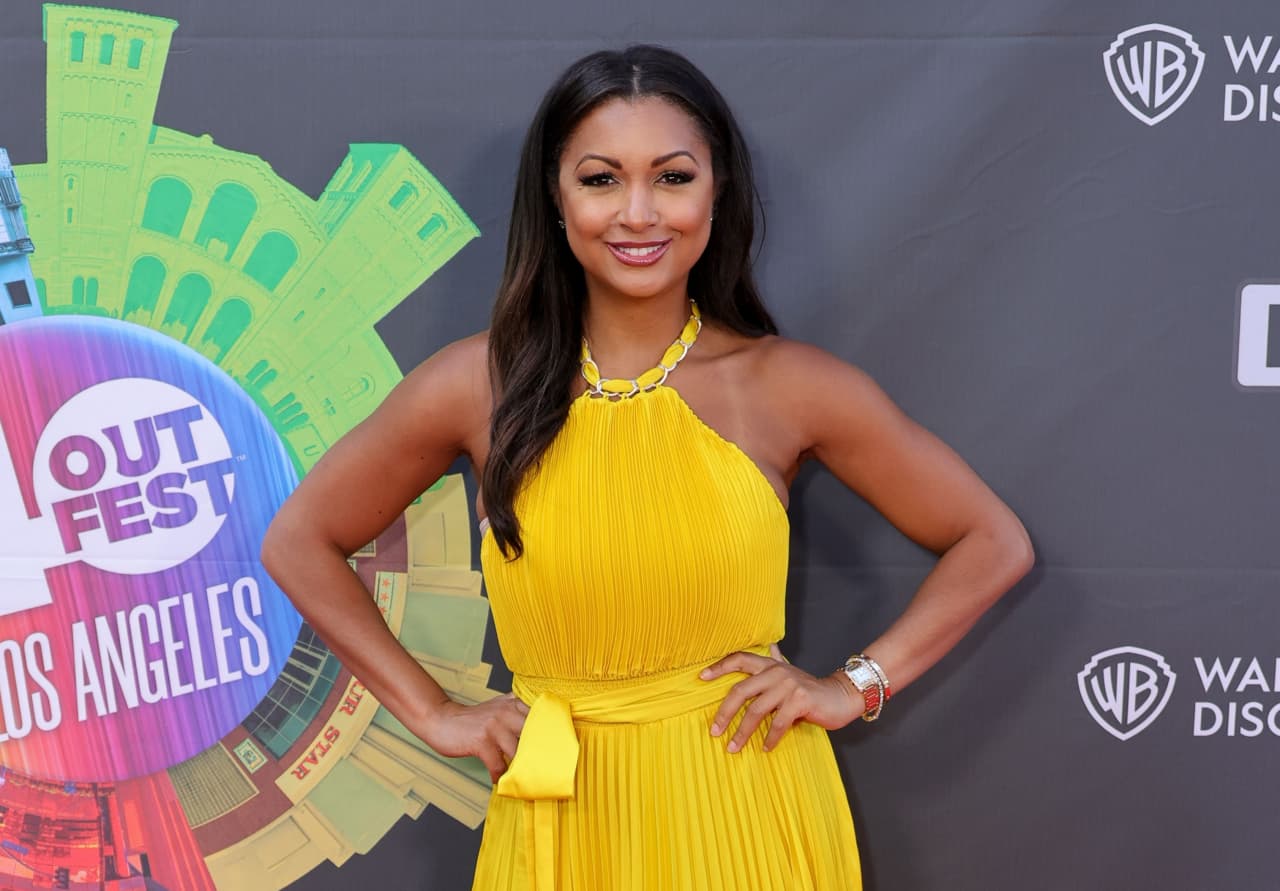 Former ‘Real Housewives’ star Eboni K. Williams is selling this Harlem apartment for $899,999