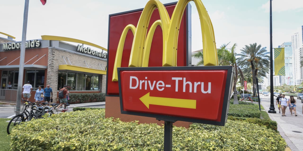 McDonald's Raup Cuan dari Ayam Saat Daging Sapi AS Mahal — Sinyal Tekanan Daya Beli