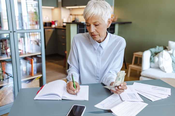 I’m 62 with no debt and a part-time job. My advisers say keep saving, but my kids say spend — do I go for a Roth 401(k)? 