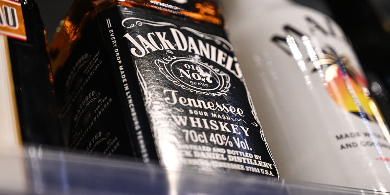 Die Aktie von Brown-Forman war am Donnerstag der größte Gewinner im S&P ...