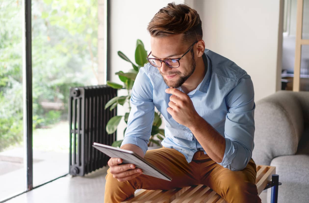 Rate cuts loom, but this savings account offers 6.25 — plus 9 more of