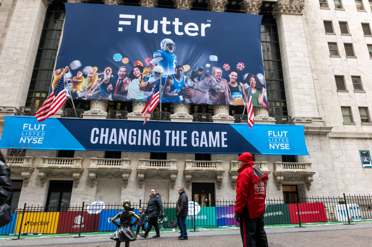 Flutter Entertainment posts 25% surge in sales as bet on FanDuel pays off