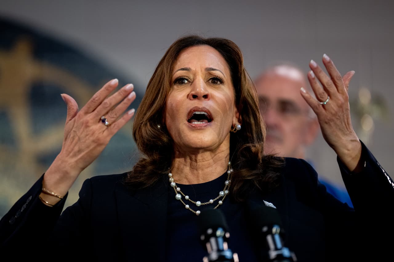 #Harris and Trump campaigns compete on child tax credit as VP outlines economic agenda