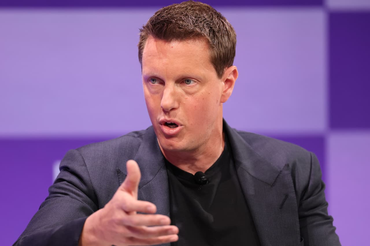 marketwatch.com - Lukas I. Alpert - Paramount does everything but raise its price in its latest move in the Warner Bros. takeover fight