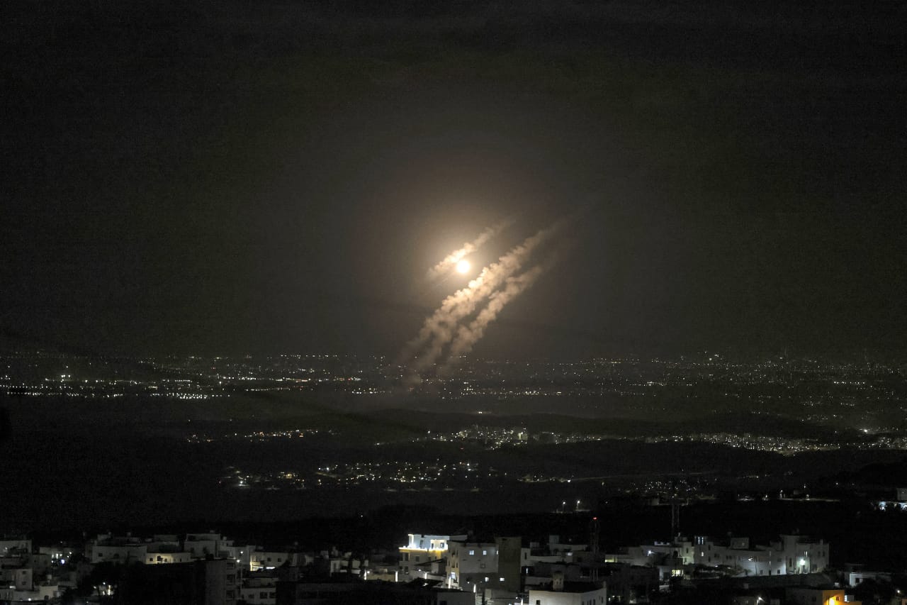 #Oil prices rise over 3% as Israel weighs response to Iran missile attack