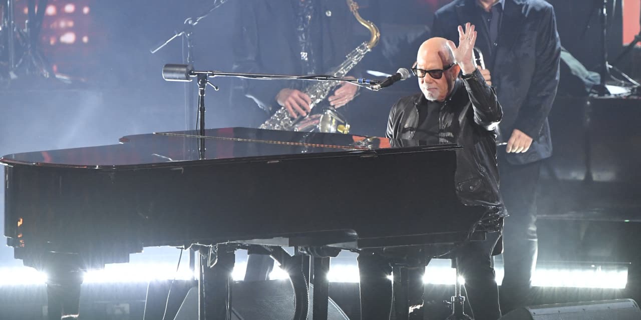 Billy Joel is finally selling his massive Florida mansion after 6 years of trying