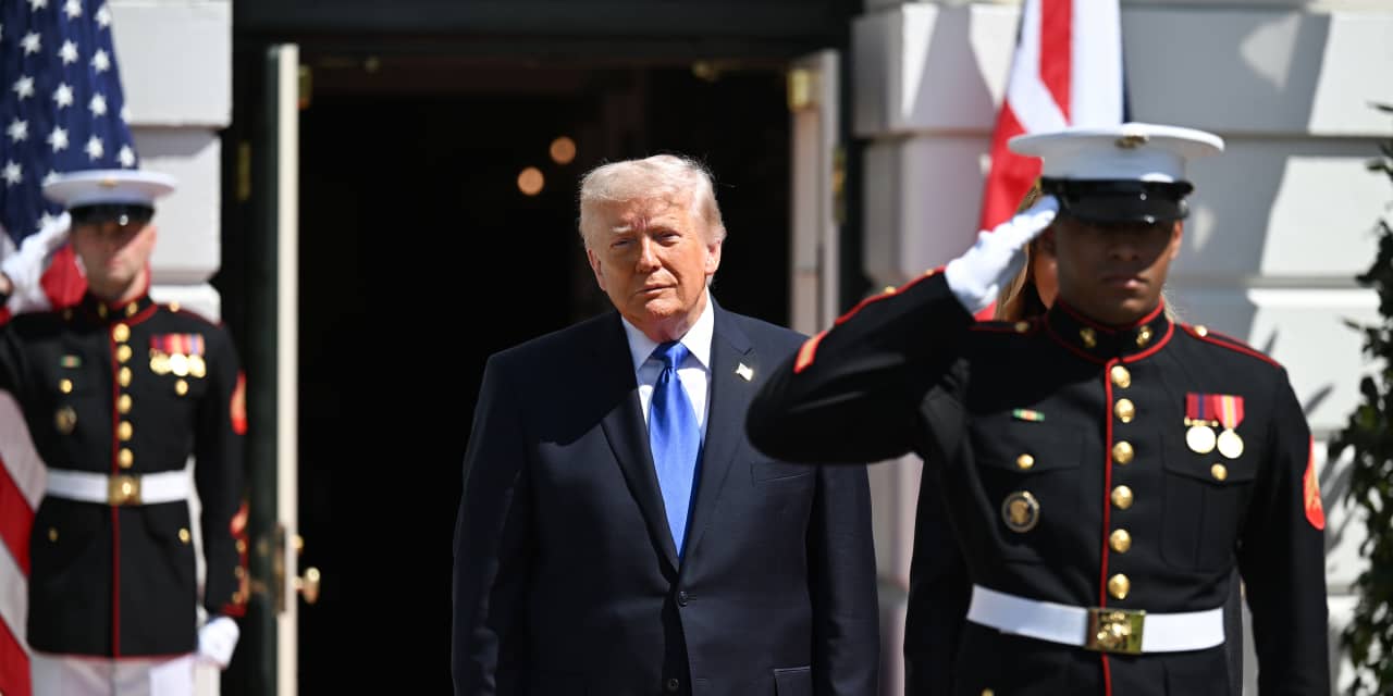 marketwatch.com - Victor Reklaitis - Trump to talk up his push to lower costs, as analysts see bruising midterms for GOP due to economic worries