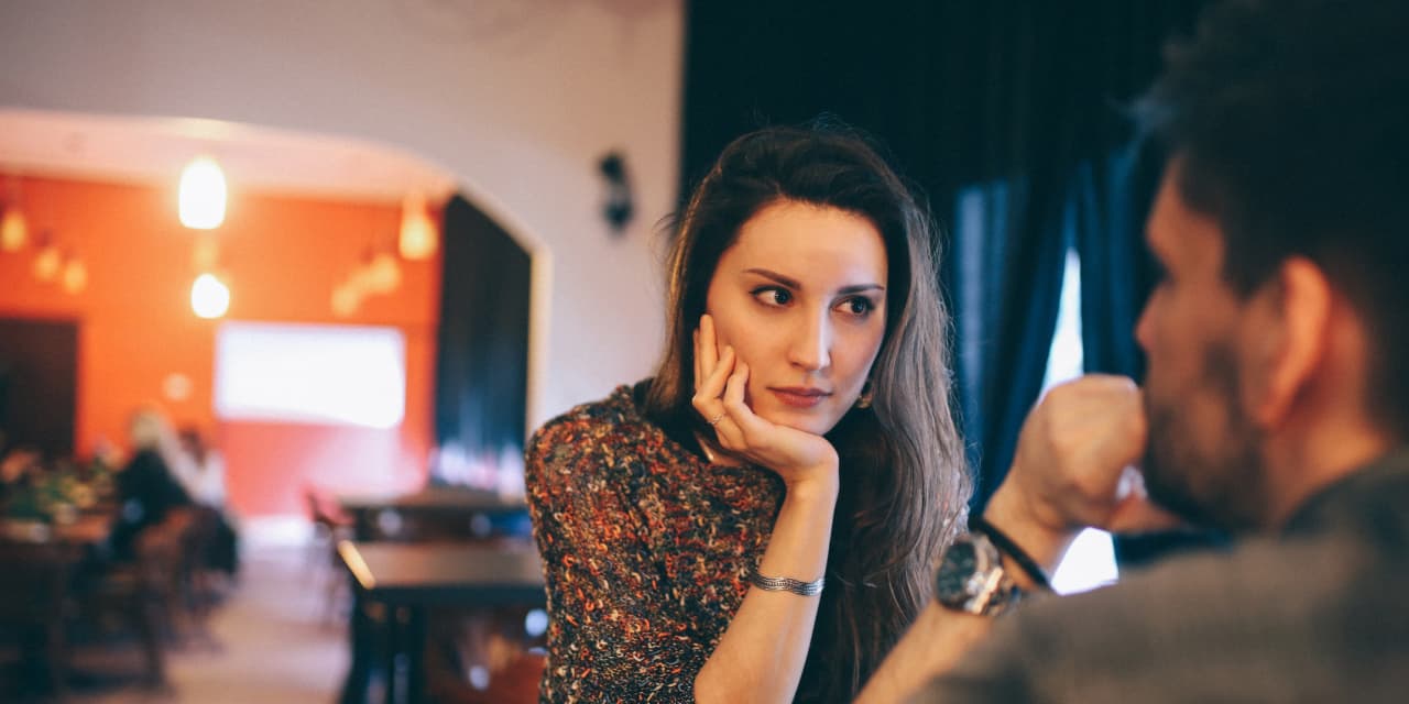 I’m dating a guy who asks me to pay for most dates — and brings a flask ...
