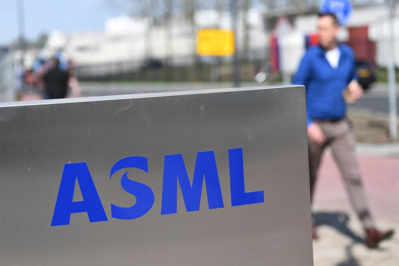Asml Sticks To 2020 Outlook As Net Profit Rises Marketwatch
