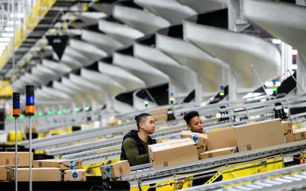 Amazon Reaches 1 Million Workers Amid Pandemic Hiring Frenzy Marketwatch