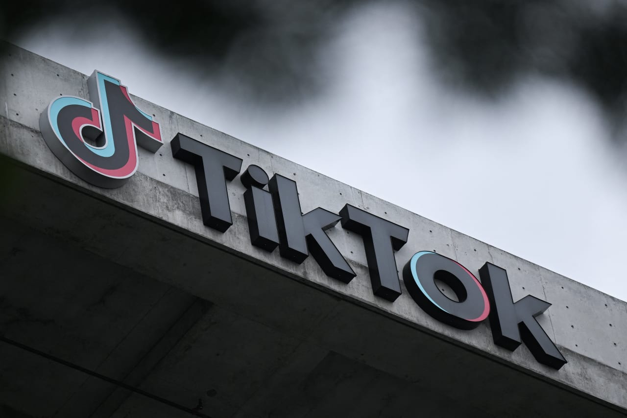 TikTok vows to take U.S. ban case to Supreme Court. Meta and Google could see user gains in meantime.