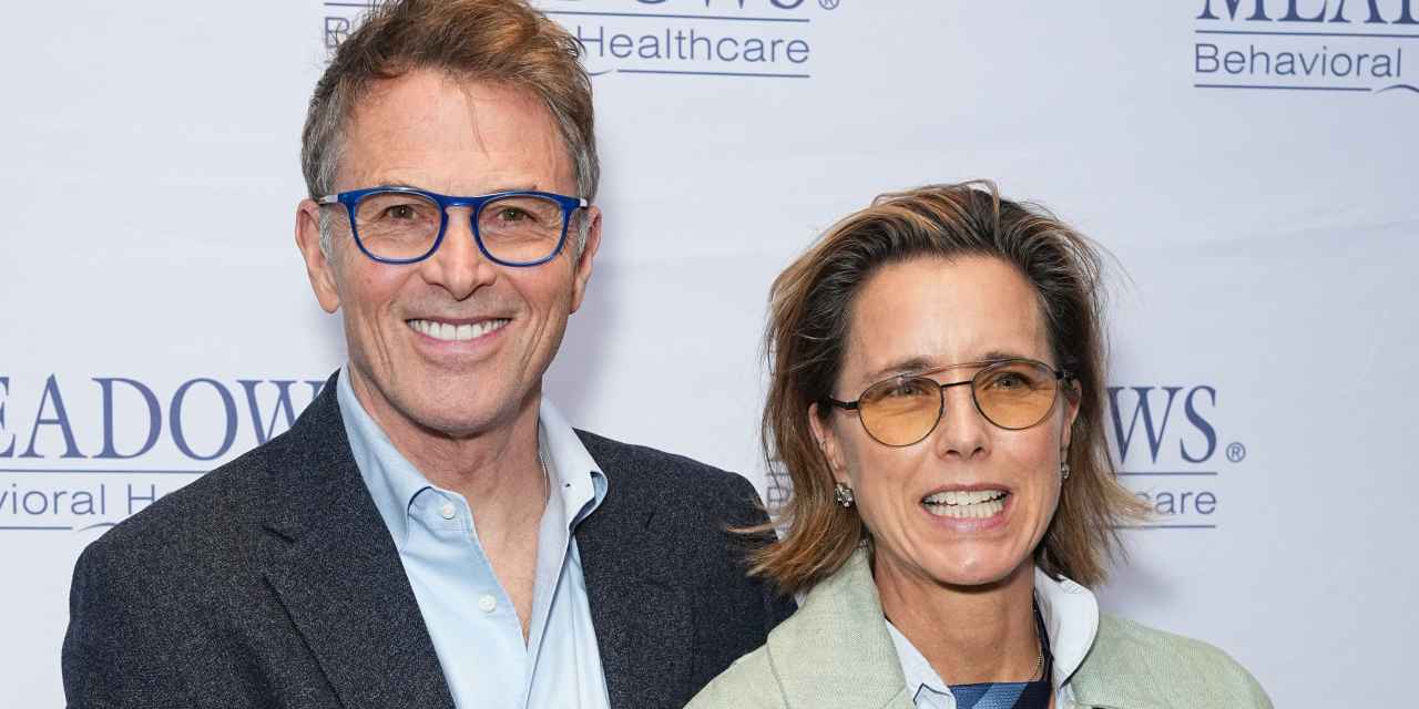 Madam Secretary' couple Téa Leoni and Tim Daly wed for real; Daly lists Manhattan bachelor pad for $1.6M - MarketWatch