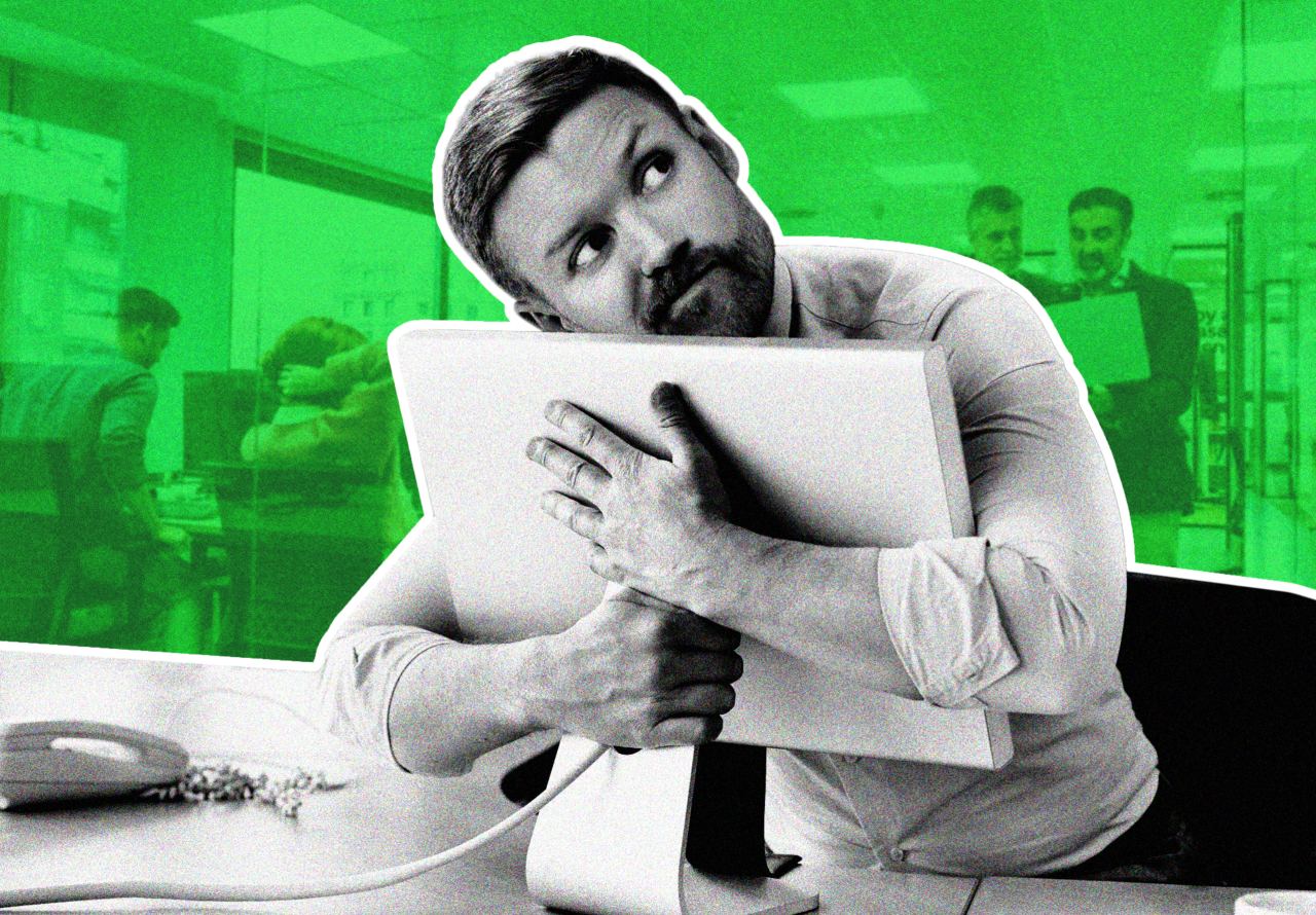 ‘Job-hugging’ in this economy? Here’s how it could cost you.