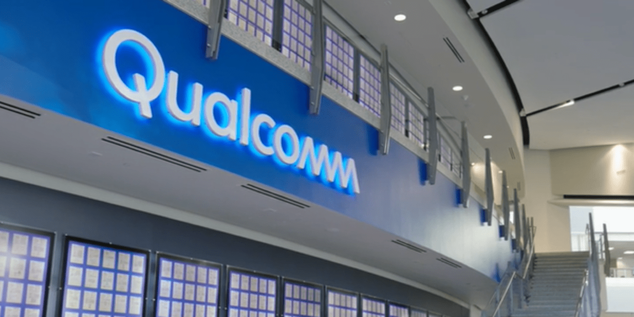 Qualcomm raises dividend, boosting stock’s yield above 2%